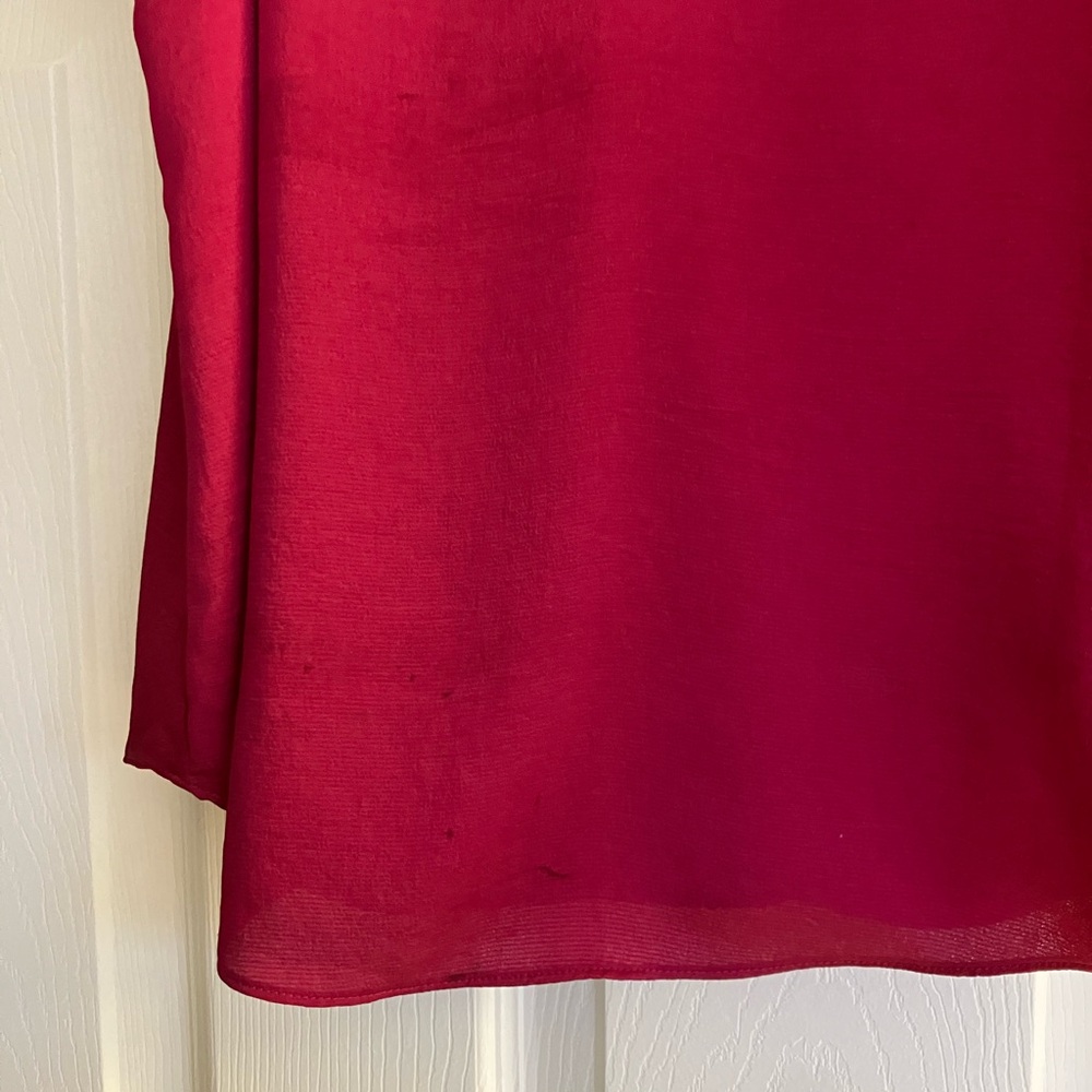 NWT EXPRESS berry cami top size S ruffled satin v-neck tank - Picture 9 of 9